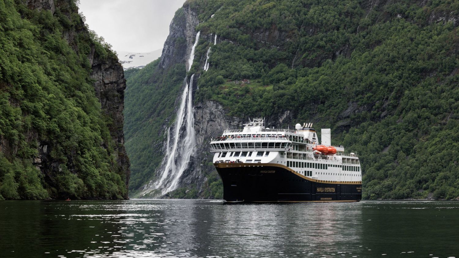 Kryssning mellan Bergen & Trondheim med nya Havila